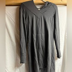 Lole travel dress with kangaroo pocket L